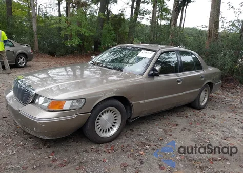 2002 Mercury Grand Marquis Ls z USA, uszkodzony, nr VIN 2MEFM75W62X664200